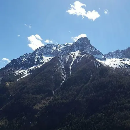 Garden In The Mountain * 키에사인발마렌코